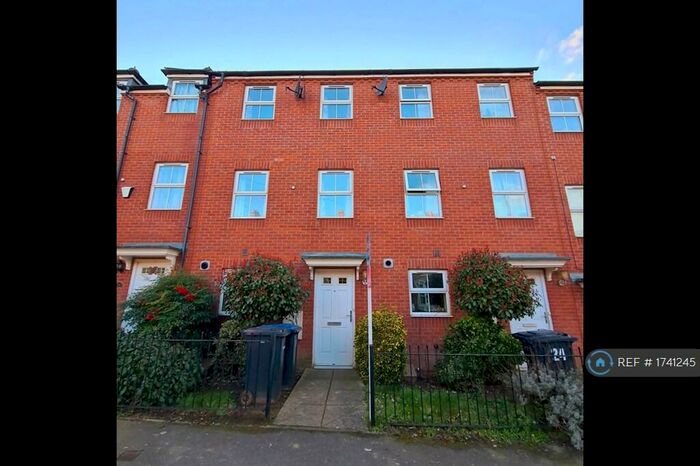 4 Bedroom Terraced House To Rent In Lathkill Street, Market Harborough, LE16