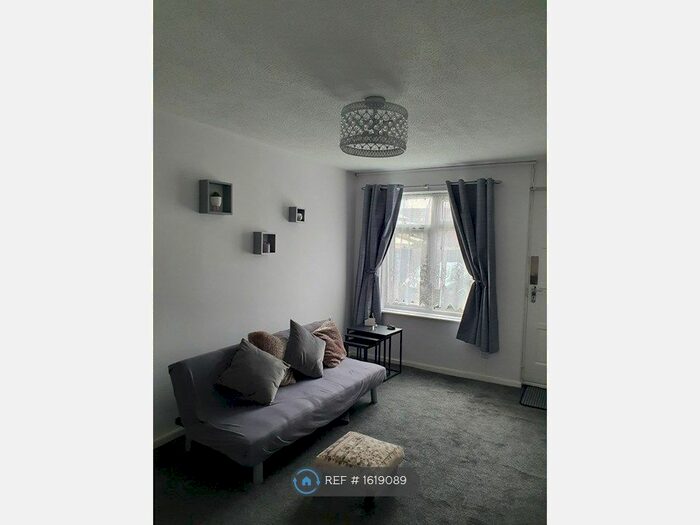 1 Bedroom Flat To Rent In Boar Hound Close, Birmingham, B18
