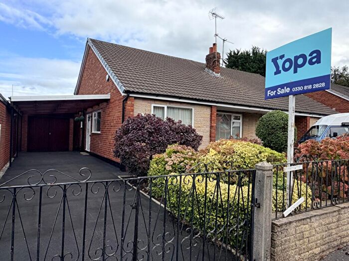 3 Bedroom Bungalow For Sale In Laxey Grove, Preston, PR1