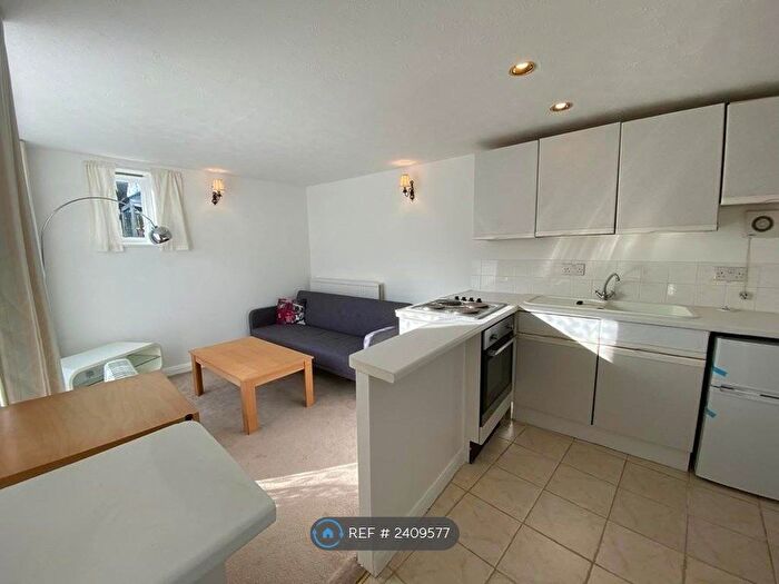 1 Bedroom Flat To Rent In Banbury Road, Oxford, OX2