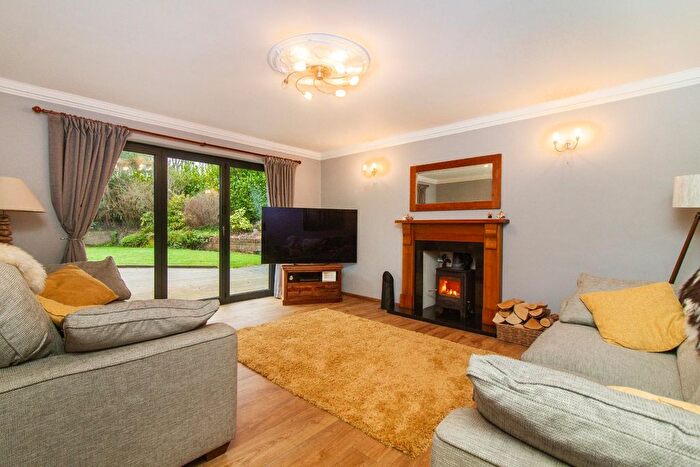 4 Bedroom Detached House For Sale In Ridgeway, Holywell, Whitley Bay, NE25
