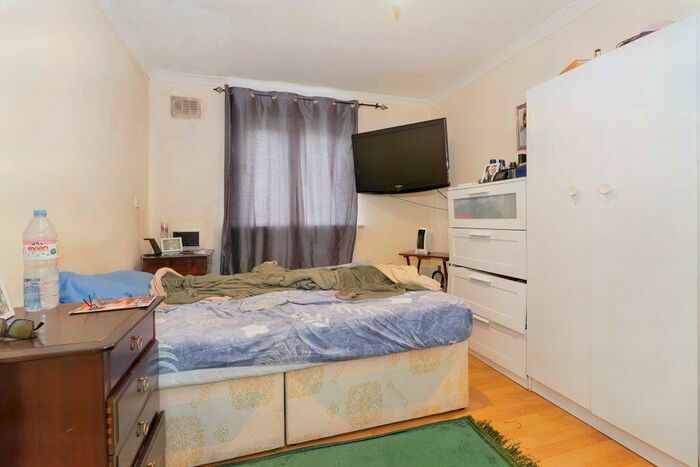 1 Bedroom Flat For Sale In Flat, Brunel House, Harrow Road, London, NW10