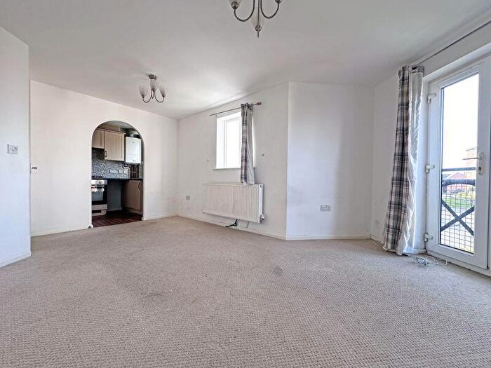 1 Bedroom Flat For Sale In Middle Meadow, Tipton, DY4