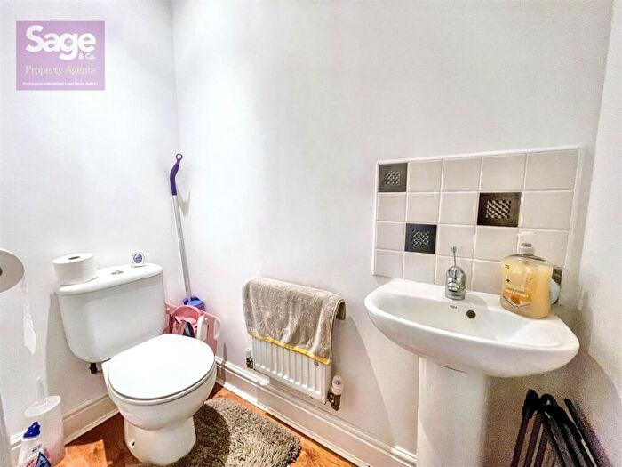 3 Bedroom End Of Terrace House For Sale In High Trees, Risca, NP11