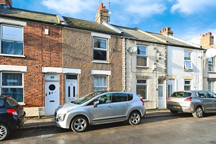 2 Bedroom Terraced House For Sale In Cresswell Street, King's Lynn, Norfolk, PE30