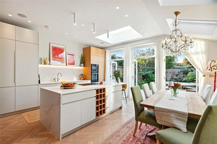 5 Bedroom Terraced House To Rent In Culverden Road, London, SW12