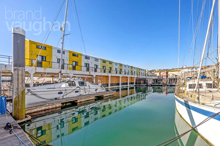 1 Bedroom Flat For Sale In Eastern Concourse, Brighton Marina Village, Brighton, East Sussex, BN2