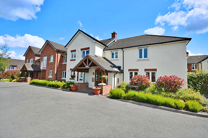 1 Bedroom Apartment For Sale In Owen Court, Sutton Coldfield, B75