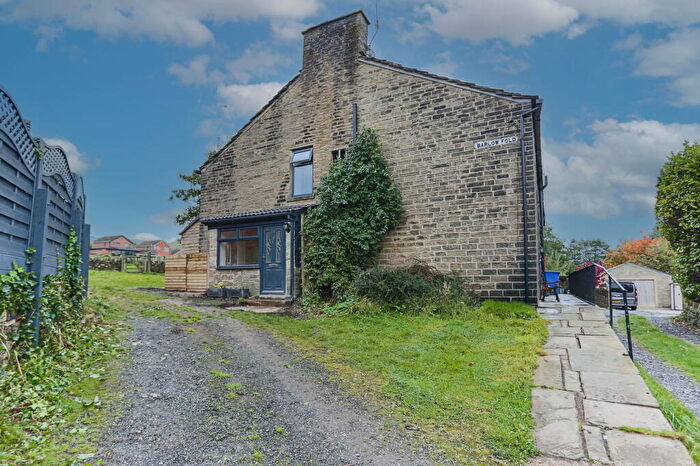 2 Bedroom End Of Terrace House For Sale In Barlow Fold, Rawtenstall, Rossendale, BB4