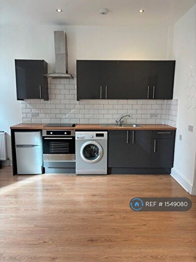 1 Bedroom Flat To Rent In Salisbury St, Kirkcaldy, KY2