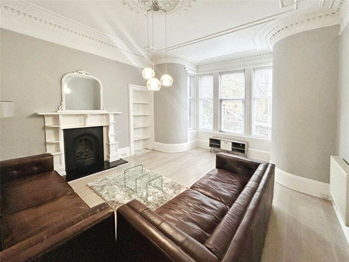 2 Bedroom Flat To Rent In Baxter Park Terrace, Dundee, Angus, DD4