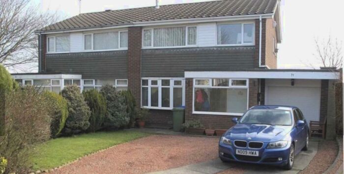 3 Bedroom Semi-Detached House To Rent In Ringwood Drive, Cramlington, NE23