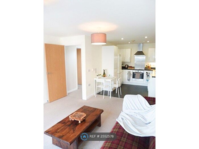 2 Bedroom Flat To Rent In Daneland Walk, London, N17