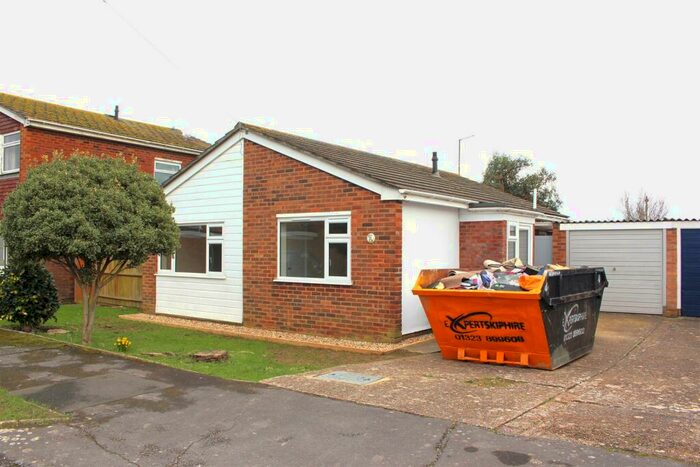 2 Bedroom Bungalow To Rent In Seaford Close Local Schools, BN25