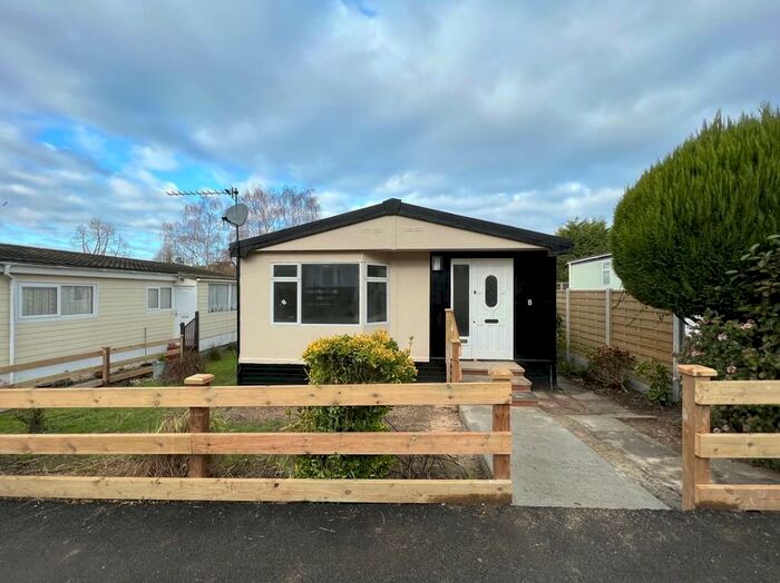 2 Bedroom Mobile Home To Rent In Ludgate House, Hornbeam Lane, London, E4