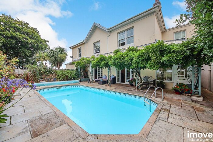 4 Bedroom Terraced House For Sale In Quinta Road, Torquay, TQ1