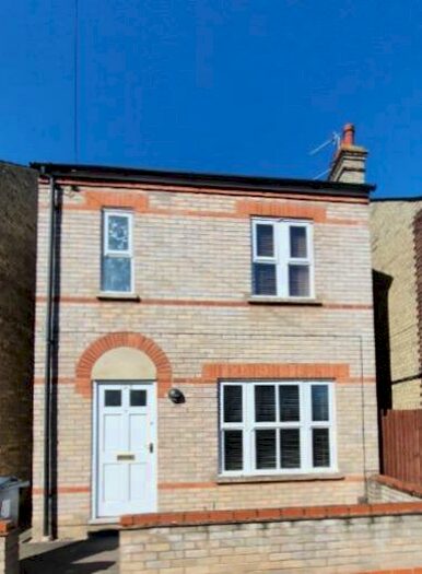 1 Bedroom Detached House To Rent In Room, Hemingford Road, Cambridge, CB1