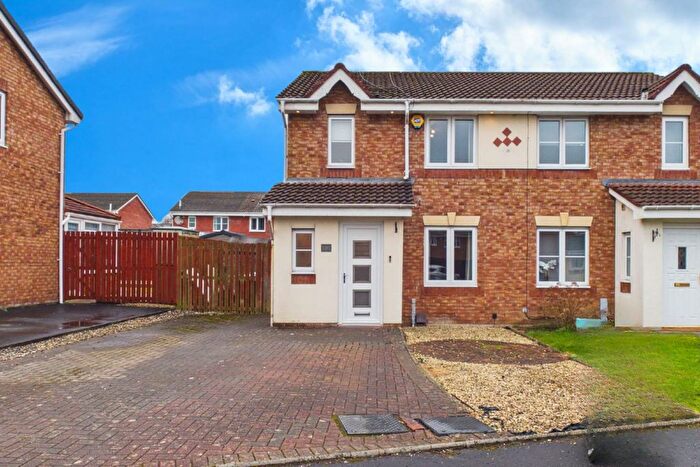 3 Bedroom Semi Detached House For Sale In Berryhill Crescent, Netherton, Wishaw, ML2