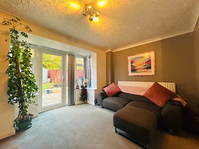 3 Bedroom Apartment To Rent In Paddock Close, Pillmere, Saltash, PL12