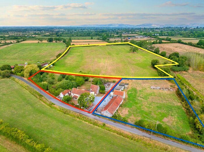 4 Bedroom Detached House For Sale In Quiet Rural Setting Near Wedmore, BS26