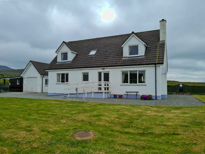 4 Bedroom Detached House For Sale In Annishader, Portree, IV51