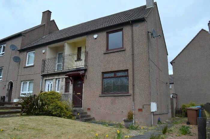 2 Bedroom Semi-Detached House To Rent In Broad Street, Cowdenbeath, Fife, KY4