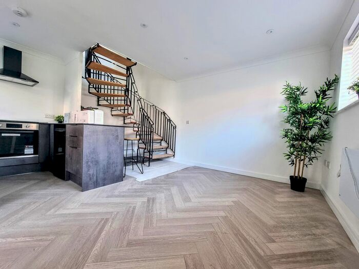 1 Bedroom Property To Rent In Forest View, Talbot Green, Pontyclun, CF72