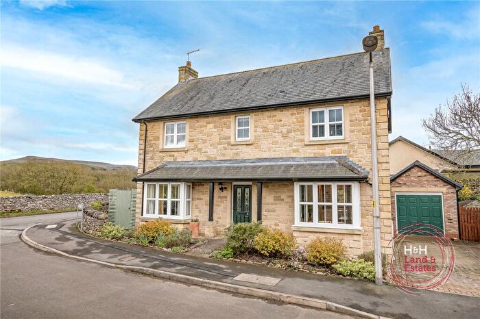 4 Bedroom Detached House For Sale In Birkbeck Gardens, Kirkby Stephen, Cumbria, CA17