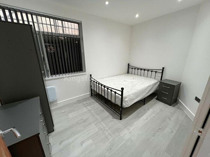 2 Bedroom Apartment To Rent In Colum Road, Cathays, CF10