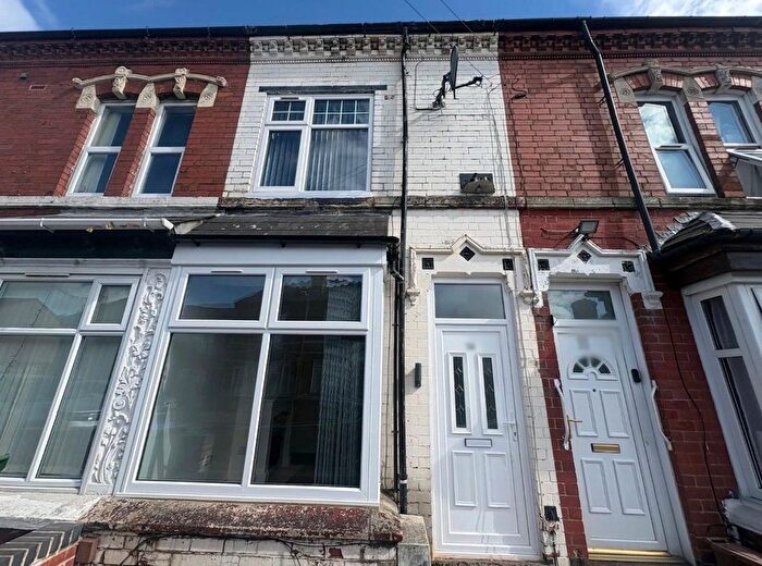2 Bedroom Property To Rent In Silverton Road, Smethwick, B67