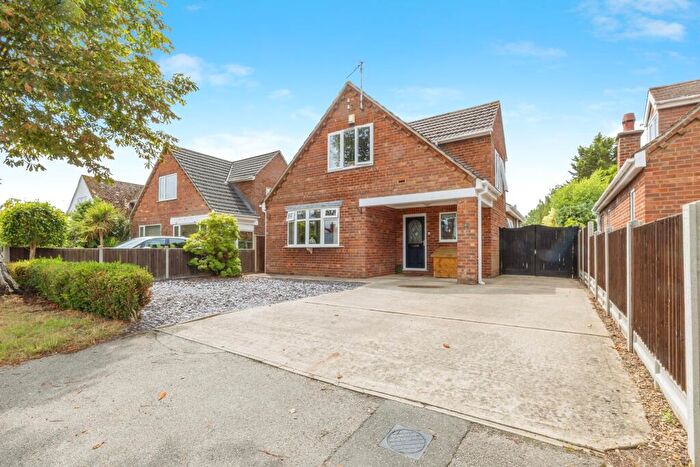 3 Bedroom Detached House For Sale In Doddington Avenue, Lincoln, LN6