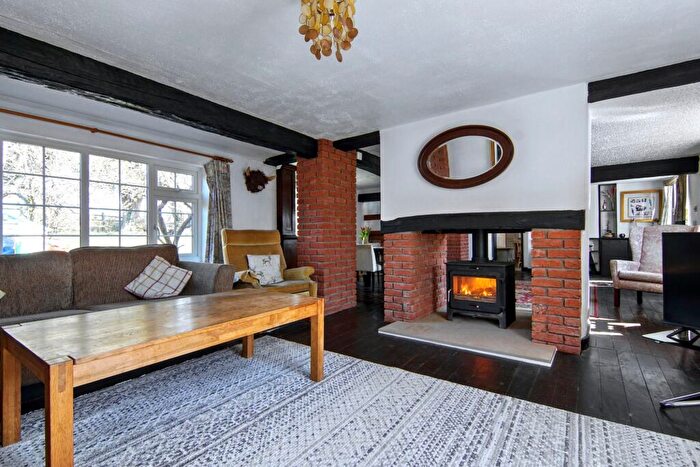 5 Bedroom Detached House For Sale In Upper Eastern Green Lane, Coventry, CV5