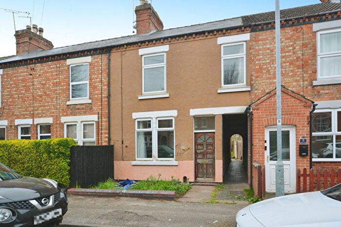 2 Bedroom Terraced House For Sale In Charles Street, Newark, NG24