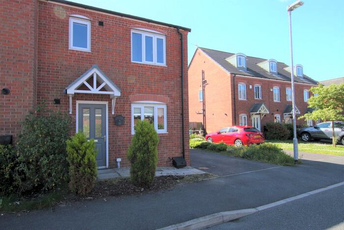 3 Bedroom Semi-Detached House To Rent In Speakman Way, Prescot, L34