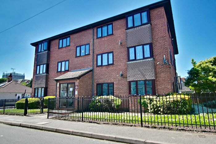 1 Bedroom Flat To Rent In Knights Court, The Nursery, Erith, Kent, DA8