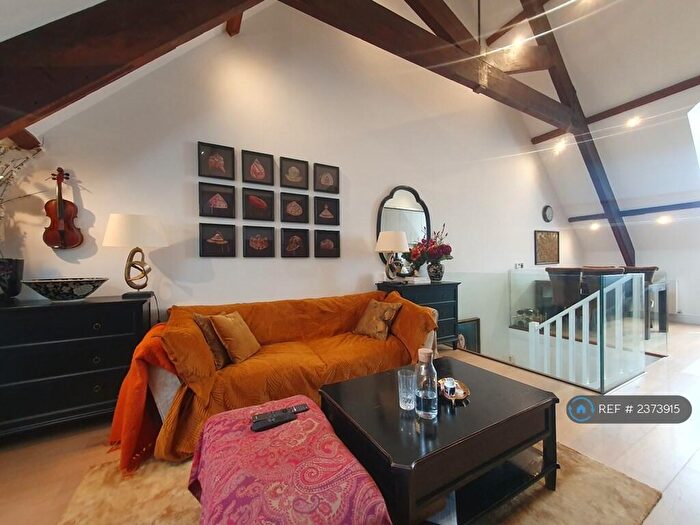 1 Bedroom Flat To Rent In Huddlestone Rd, London, NW2