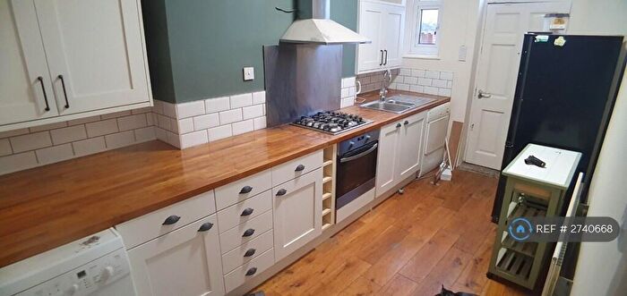 3 Bedroom Maisonette To Rent In Normanton Terrace, Newcastle Upon Tyne, NE4