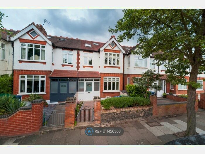 4 Bedroom Terraced House To Rent In Hereford Road, London, W5