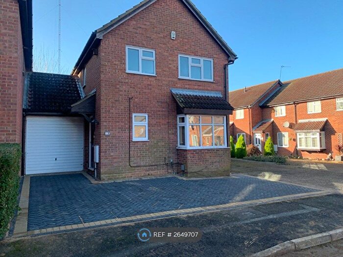 4 Bedroom Detached House To Rent In Goldcrest Close, Luton, LU4