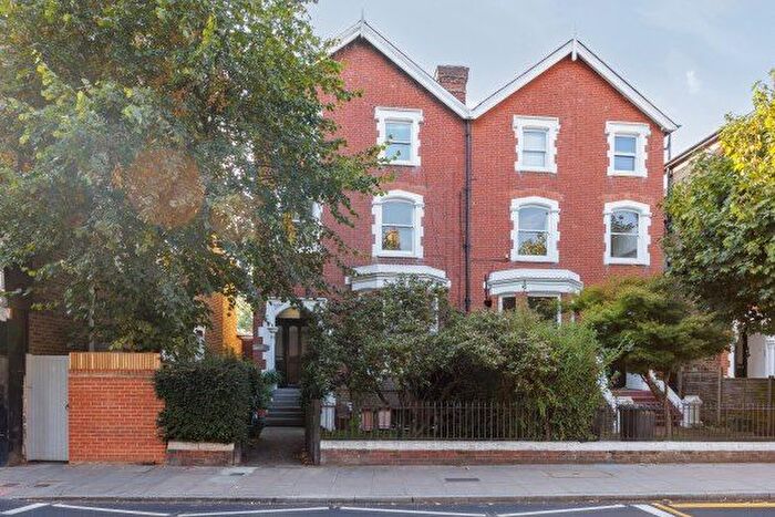 1 Bedroom Flat To Rent In Ridgway, London, SW19