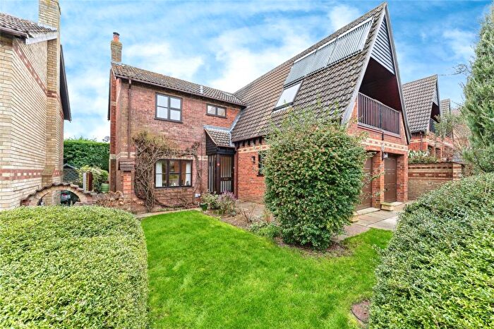 5 Bedroom Detached House For Sale In Metcalfe Way, Haddenham, Ely, CB6