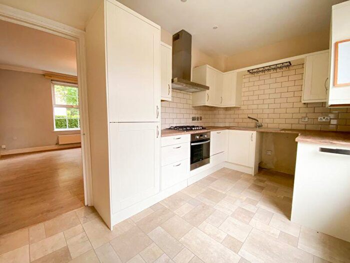 2 Bedroom Flat For Sale In King William Court, Kendal Road, Waltham Abbey., EN9