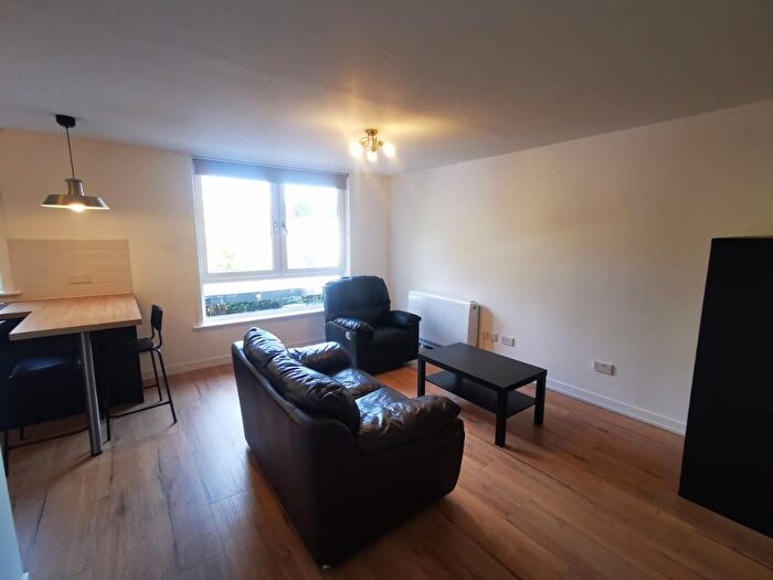 Studio To Rent In Dalcraig Crescent, Craigie, Dundee, DD4