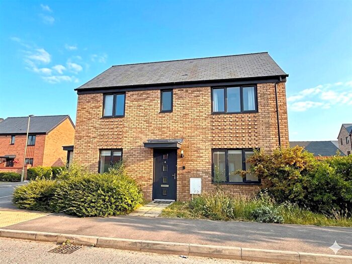 3 Bedroom Detached House For Sale In Fieldfare Road, Whiteley, Fareham, PO15