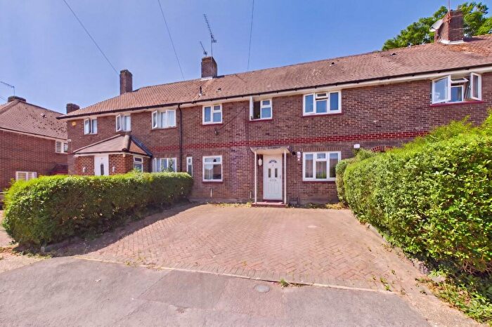 4 Bedroom Terraced House For Sale In Lye Copse Avenue, Farnborough, Hampshire, GU14