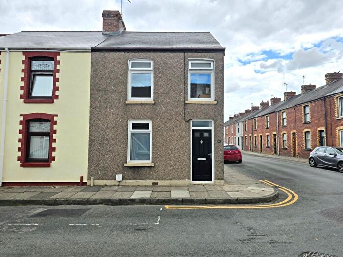 2 Bedroom End Of Terrace House For Sale In Cheltenham Terrace, Bridgend, CF31