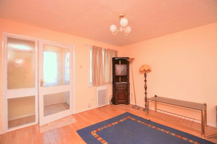1 Bedroom Terraced House To Rent In Ingleside, Colnbrook, Slough, SL3