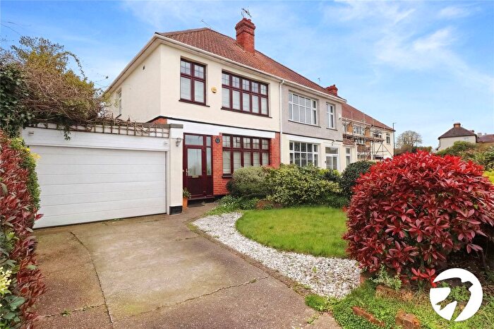 3 Bedroom Semi Detached House For Sale In Fremantle Road, Belvedere, DA17