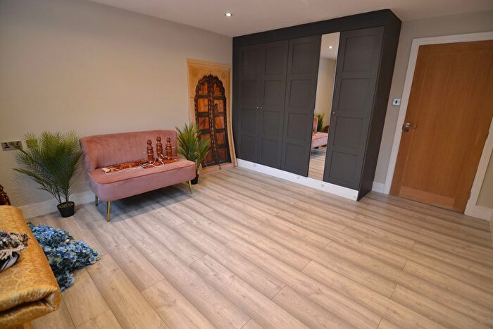 1 Bedroom Studio To Rent In Caister Drive, Willenhall, WV13