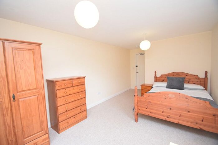 6 Bedroom Terraced House To Rent In Budock Terrace, Falmouth, TR11